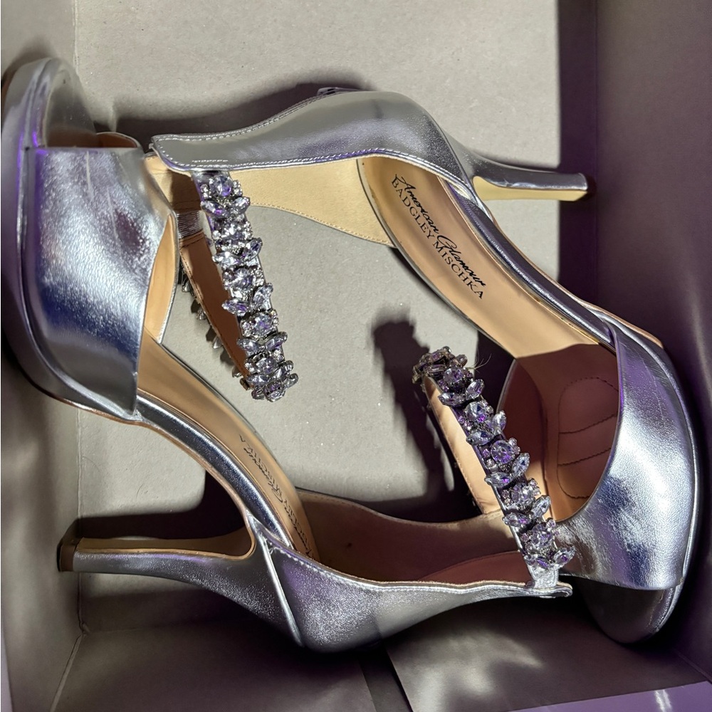 Badgley Mischka Heels